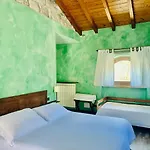Agriturismo Il Talento Nella Quiete * Castiglione dʼIntelvi