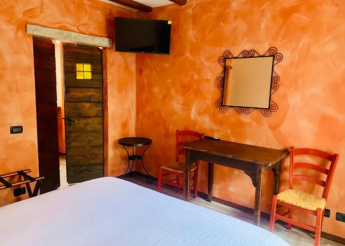 Bauernhof Agriturismo Il Talento Nella Quiete Castiglione dʼIntelvi