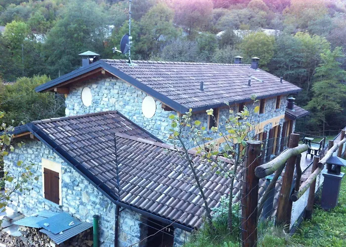 Agriturismo Il Talento Nella Quiete * Castiglione dʼIntelvi