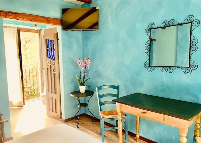 Il Talento Nella Quiete Фермерский дом Кастильоне-д'Интельви